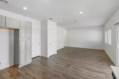 2887 Krone Way, Antelope, CA 95843 - Photo 10