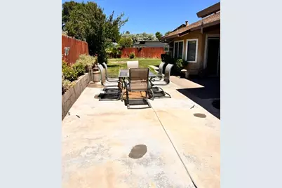 6104 Chickasaw Court, Manteca, CA 95336 - Photo 8