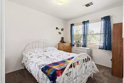10503 Wilton Road, Elk Grove, CA 95624 - Photo 28