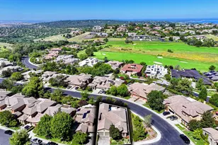 304 Nebbiolo Ct, El Dorado Hills, CA 95762 - Photo 4