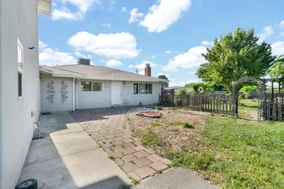 6515 W 4th Street, Rio Linda, CA 95673 - Photo 8