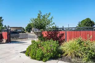 5467 9th St, Keyes, CA 95328 - Photo 40