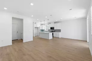8313 Morning Star Wy, Elk Grove, CA 95757 - Photo 10