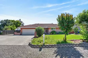 7577 Alma Vista Wy, Sacramento, CA 95831 - Photo 1