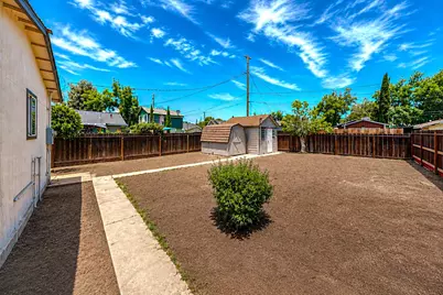 253 West Avenue, Oakdale, CA 95361 - Photo 26
