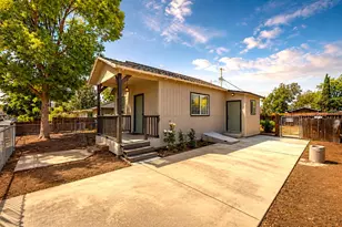 253 West Ave, Oakdale, CA 95361 - Photo 6