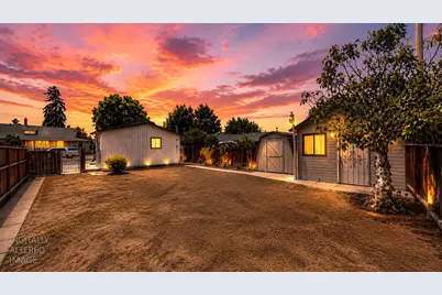 253 West Avenue, Oakdale, CA 95361 - Photo 28