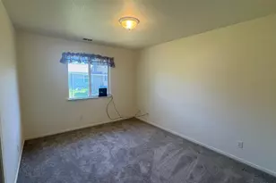 2428 Young Ave, Stockton, CA 95205 - Photo 18