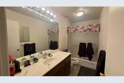 2428 Young Avenue, Stockton, CA 95205 - Photo 14