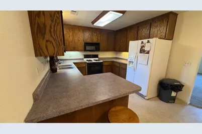 2428 Young Avenue, Stockton, CA 95205 - Photo 8