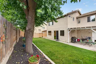 1936 Maplegrove Ln, Tracy, CA 95376 - Photo 42