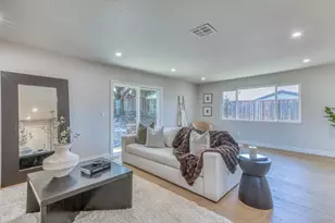 1951 Hermosa Way, Hollister, CA 95023 - Photo 10