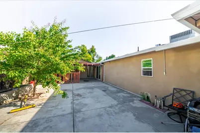 5839 Palm Avenue, Sacramento, CA 95841 - Photo 32