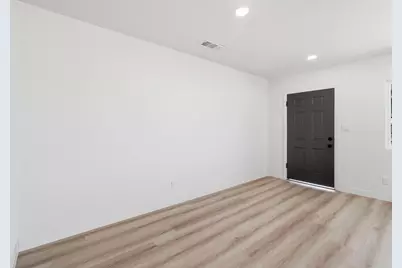 201 Barozzi Avenue, Modesto, CA 95351 - Photo 16