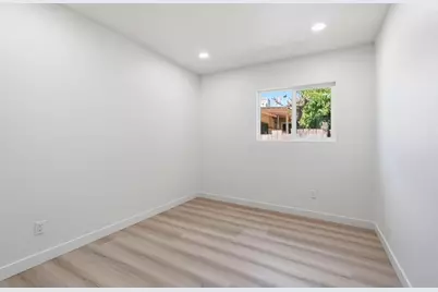 201 Barozzi Avenue, Modesto, CA 95351 - Photo 26