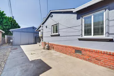 634 E Harney Lane, Lodi, CA 95242 - Photo 30