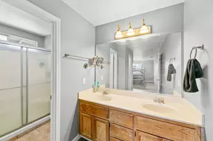 8689 Tea Cart Ct, Sacramento, CA 95828 - Photo 26