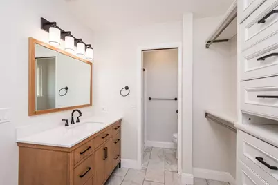 5612 Andes Court, Sacramento, CA 95842 - Photo 48