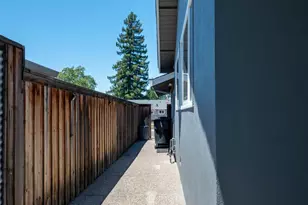 4530 Bela Way, Carmichael, CA 95608 - Photo 32