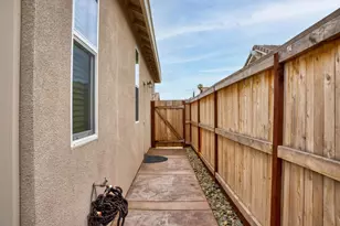 1696 Firebrite Ct, Hughson, CA 95326 - Photo 26