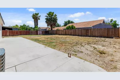 855 Place, Los Banos, CA 93625 - Photo 20