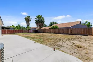 855 Pl, Los Banos, CA 93625 - Photo 20