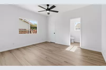 855 Place, Los Banos, CA 93625 - Photo 10