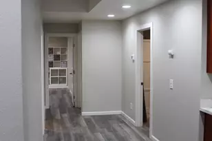 Bentley Ave, Sacramento, CA 95823 - Photo 18