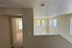 17359 Stone Celler Way, Lathrop, CA 95330 - Photo 32