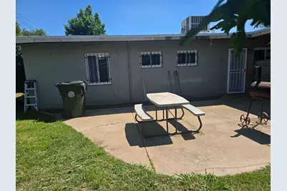 5309 56th Street, Sacramento, CA 95820 - Photo 12