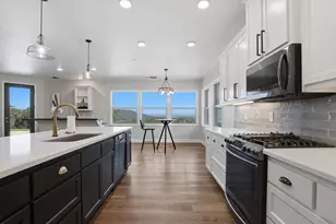 5072 Banca Ct, Browns Valley, CA 95918 - Photo 10