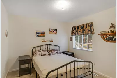 5564 Sierra Springs Drive, Pollock Pines, CA 95726 - Photo 22