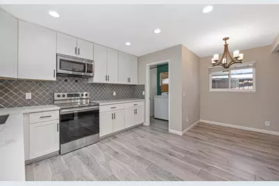 10226 La Presa Way, Rancho Cordova, CA 95670 - Photo 6