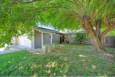 10226 La Presa Way, Rancho Cordova, CA 95670 - Photo 2