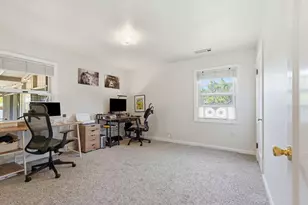 5900 17th Ave, Sacramento, CA 95820 - Photo 20