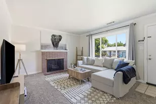 5900 17th Ave, Sacramento, CA 95820 - Photo 10