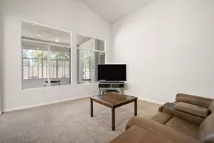 7227 Timberrose Way, Roseville, CA 95747 - Photo 10