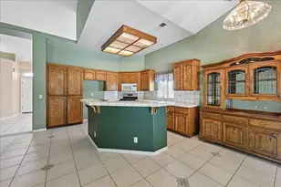 1165 Portola Valley Rd, Yuba City, CA 95993 - Photo 12