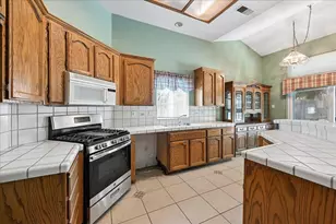 1165 Portola Valley Rd, Yuba City, CA 95993 - Photo 18
