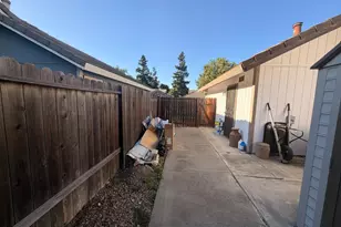 630 Germaine Dr, Galt, CA 95632 - Photo 40