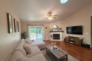 630 Germaine Dr, Galt, CA 95632 - Photo 6