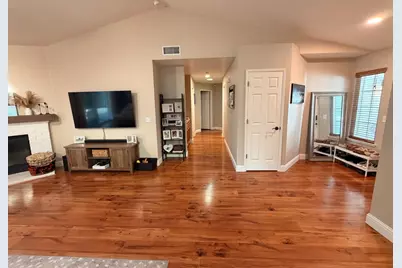 630 Germaine Drive, Galt, CA 95632 - Photo 14