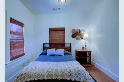 221 Orange Avenue, Modesto, CA 95350 - Photo 6