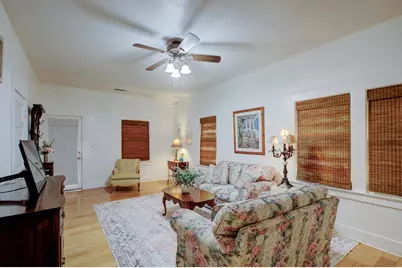 221 Orange Avenue, Modesto, CA 95350 - Photo 22