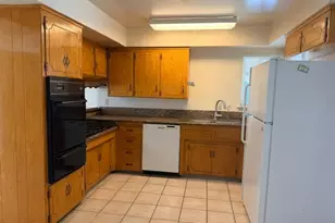 4209 34th Ave, Sacramento, CA 95824 - Photo 2