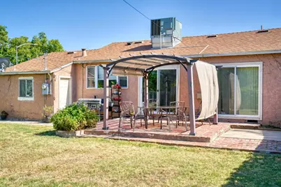 1319 W Orangeburg Avenue, Modesto, CA 95350 - Photo 24