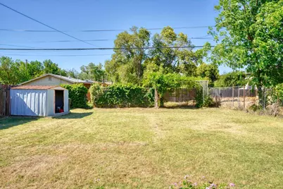 1319 W Orangeburg Avenue, Modesto, CA 95350 - Photo 26