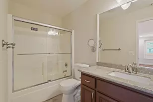 5627 Vintage Cir, Stockton, CA 95219 - Photo 16