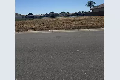 8255 Lake Shore Drive, Chowchilla, CA 93610 - Photo 4