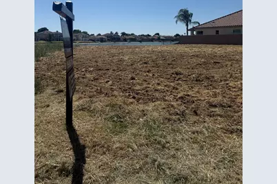 8255 Lake Shore Drive, Chowchilla, CA 93610 - Photo 2